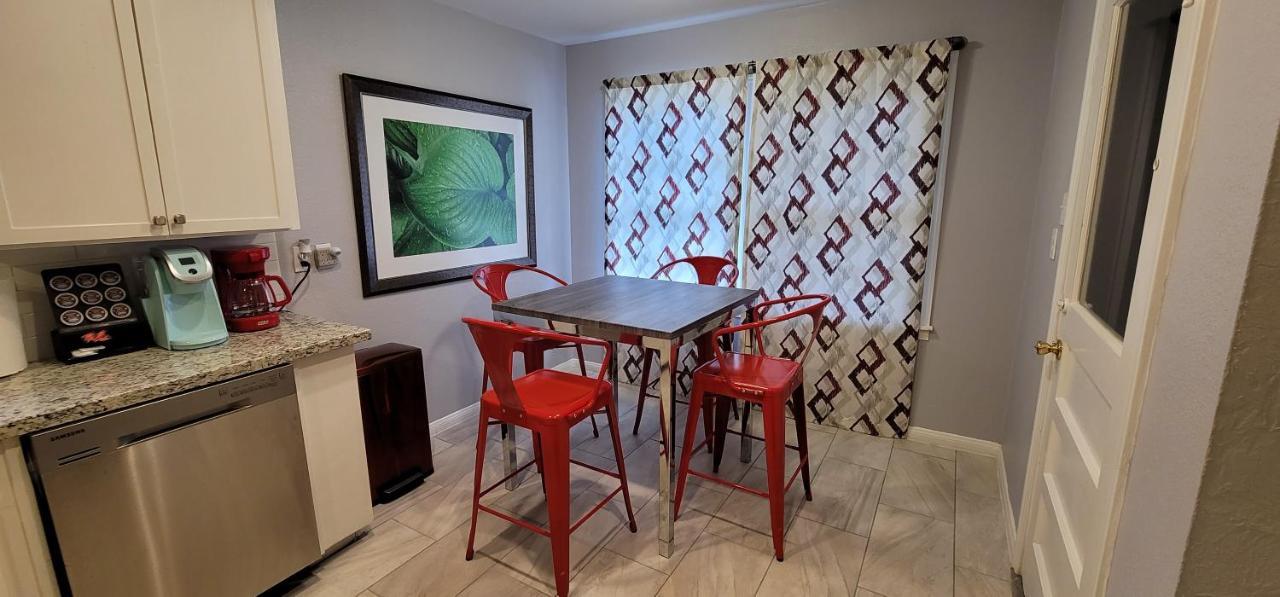 The Harby Street House - Close To U Of H, Stadiums, Downtown, Med Center Houston Ngoại thất bức ảnh